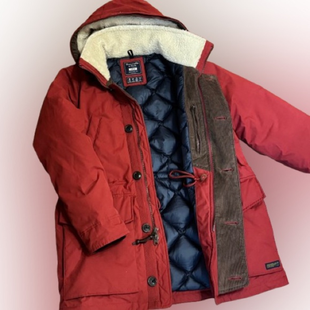 Abercrombie & Fitch Hooded Ultra Parker Down Jacket Coat 
Mens Red  Large